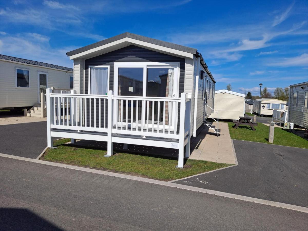 Edwards Holiday Home Blackpool Exterior photo